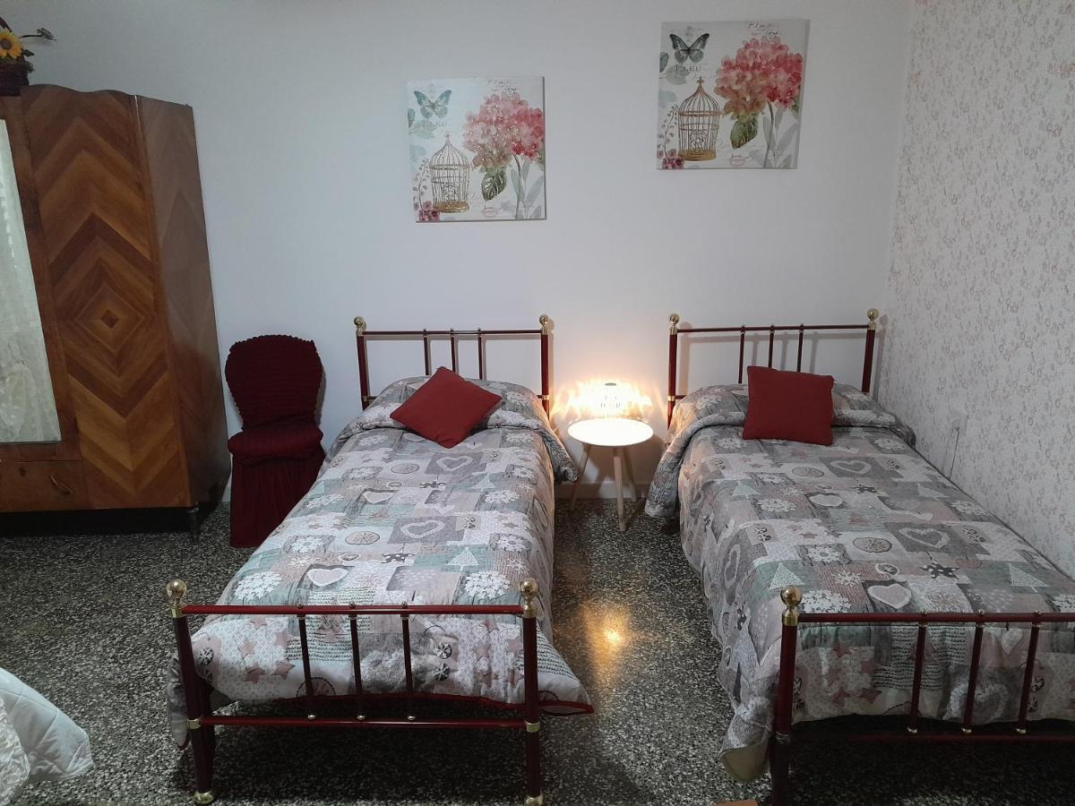 Casa Vacanza Nonna Dora Matera Ngoại thất bức ảnh